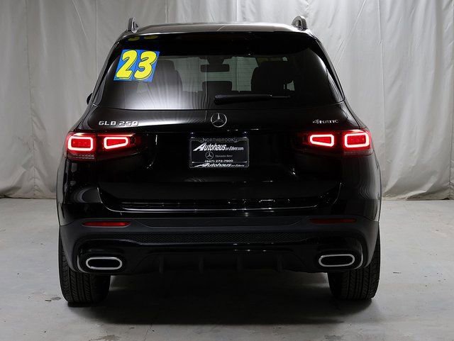 Certified 2023 Mercedes-Benz GLB 250 4MATIC image 9