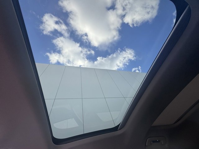 Used 2024 Porsche Panamera 4 image 28