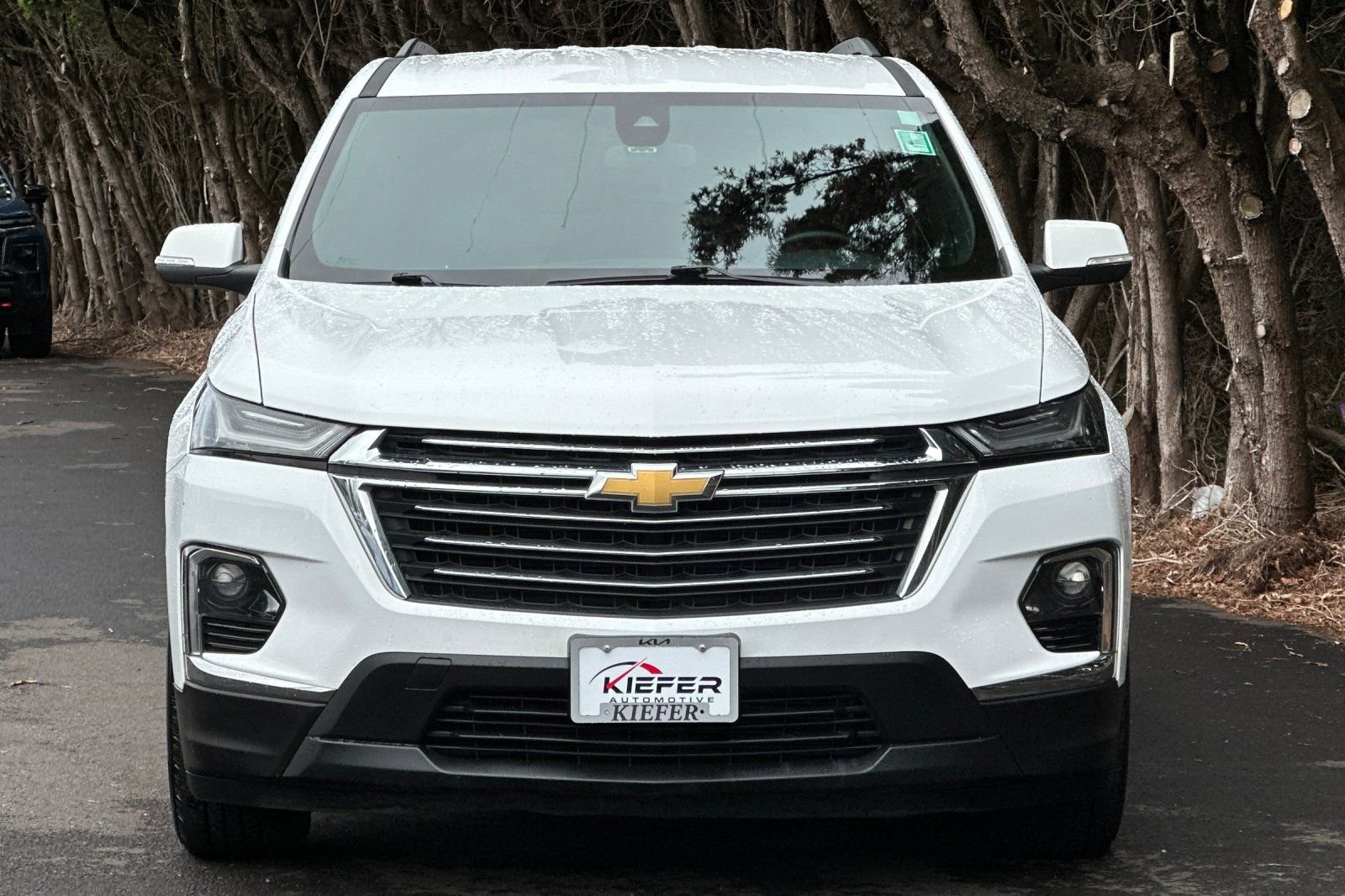 Used 2023 Chevrolet Traverse LT FWD image 9