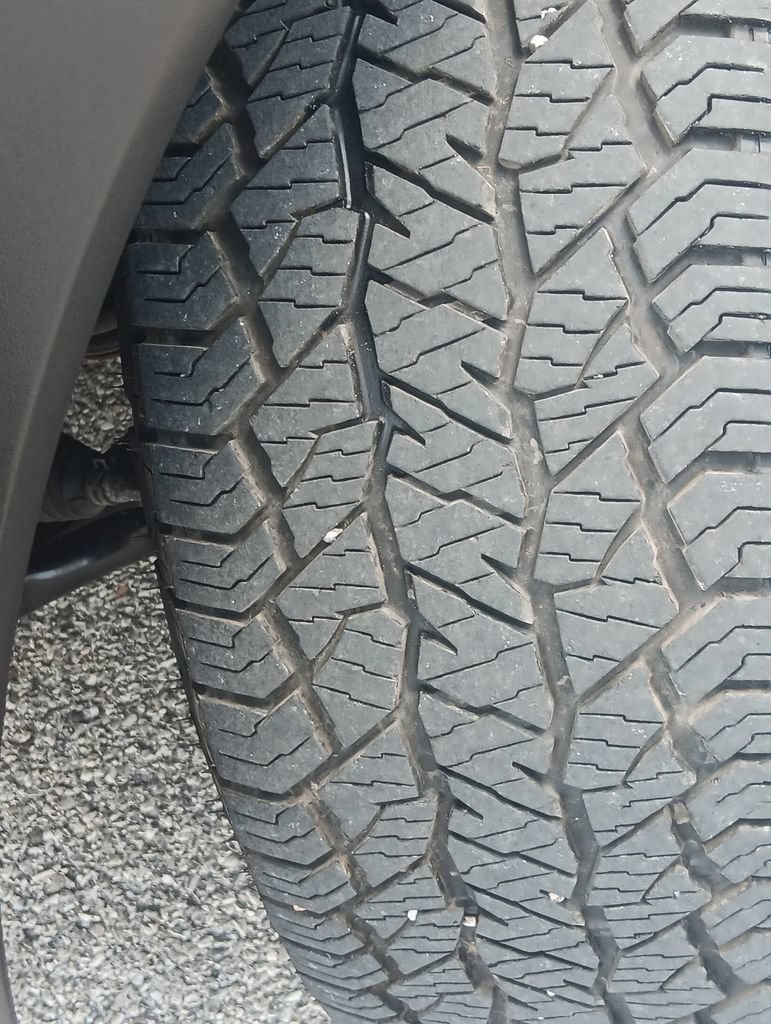 Used 2024 Nissan Frontier Pro-X RWD image 27