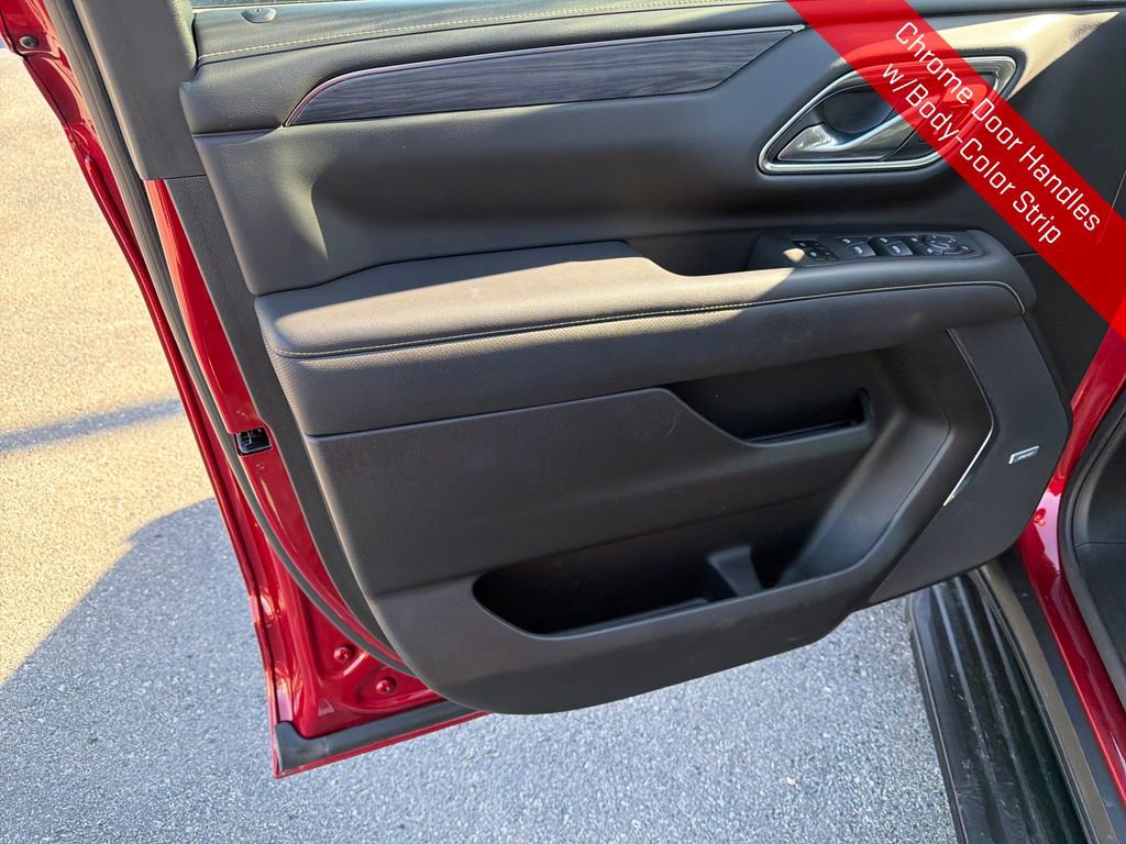 Used 2021 GMC Yukon SLT w/ SLT Premium Package image 12