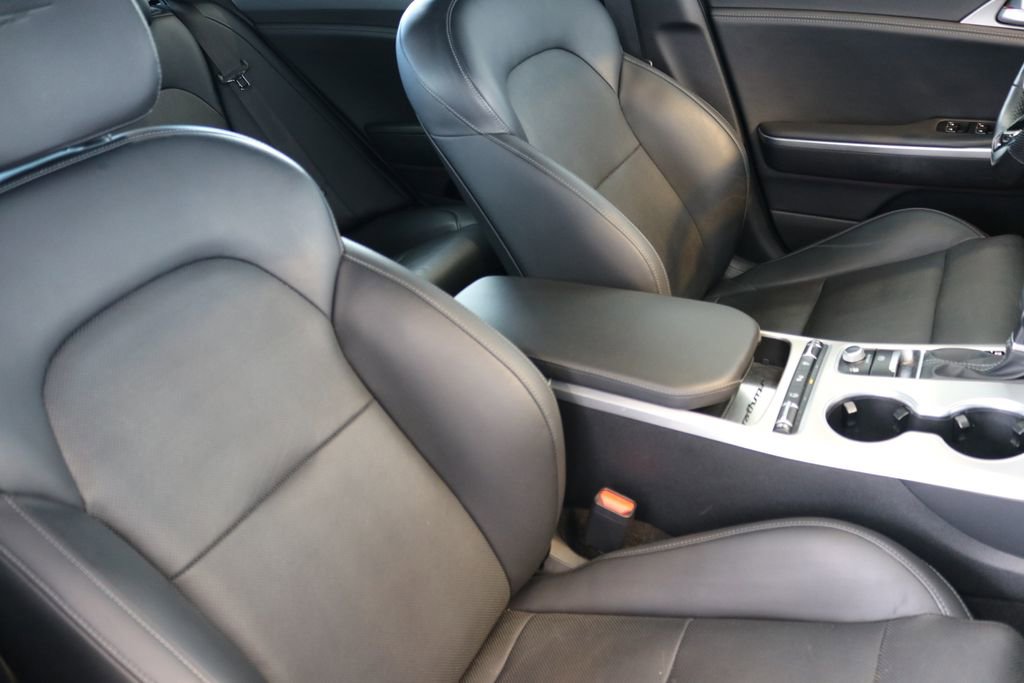 Used 2020 Kia Stinger GT1 image 46