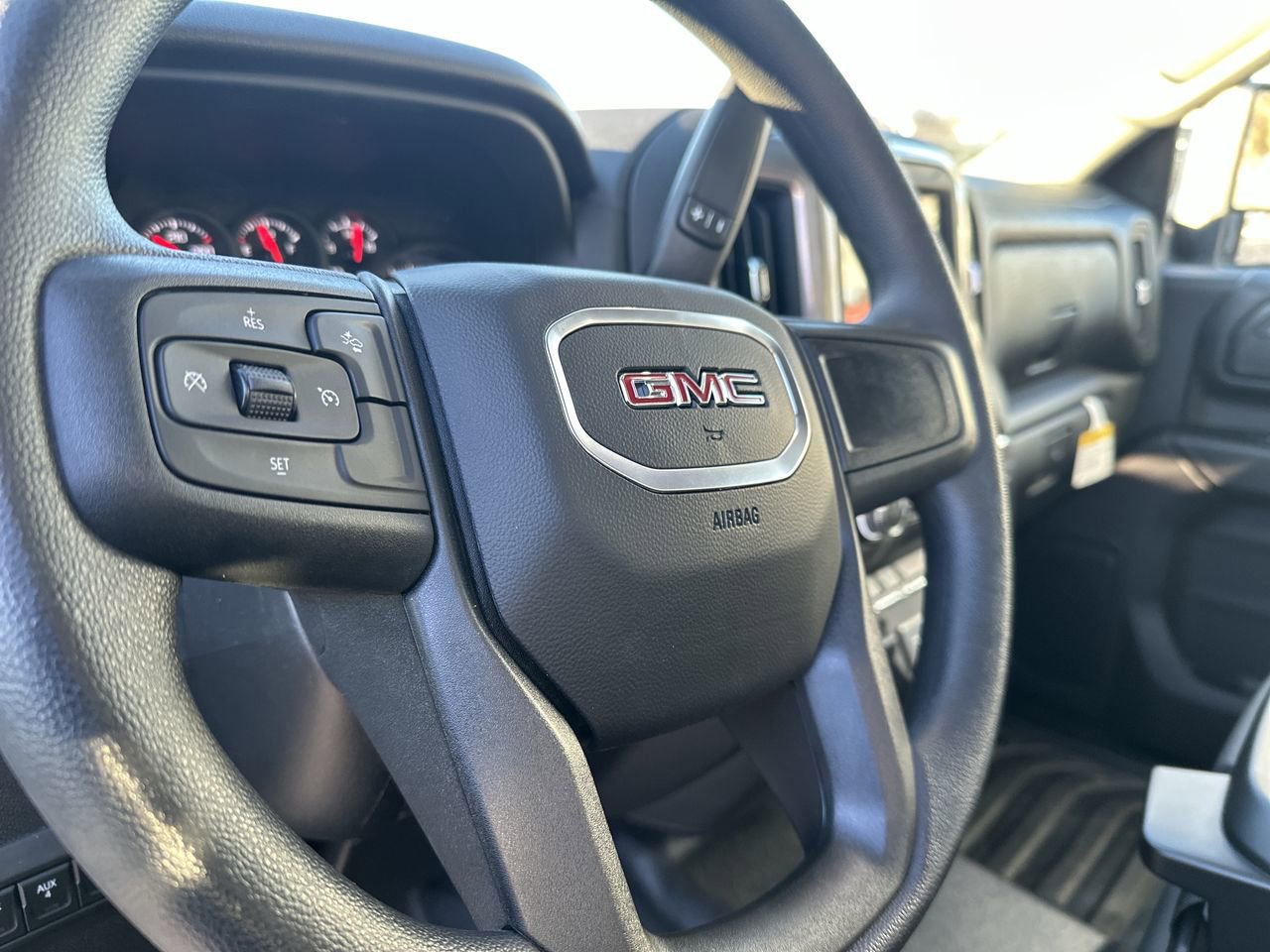 New 2026 GMC Sierra 3500 Pro w/ Convenience Package image 14