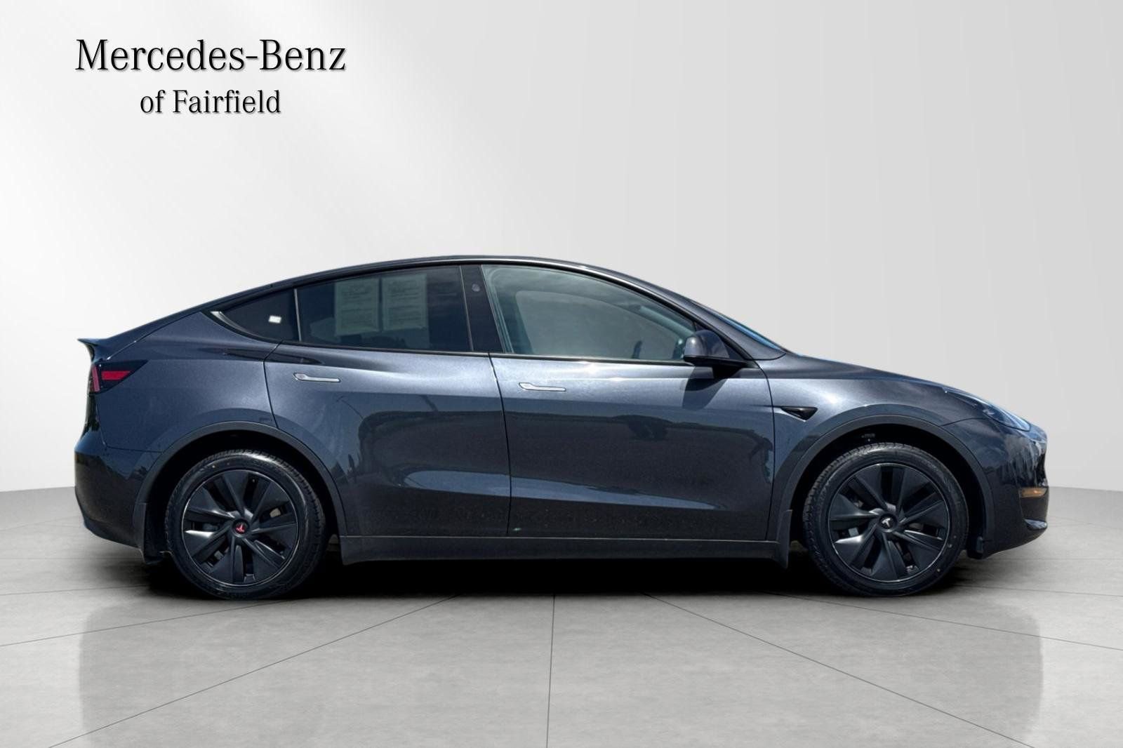Used 2025 Tesla Model Y Long Range AWD/4WD image 8