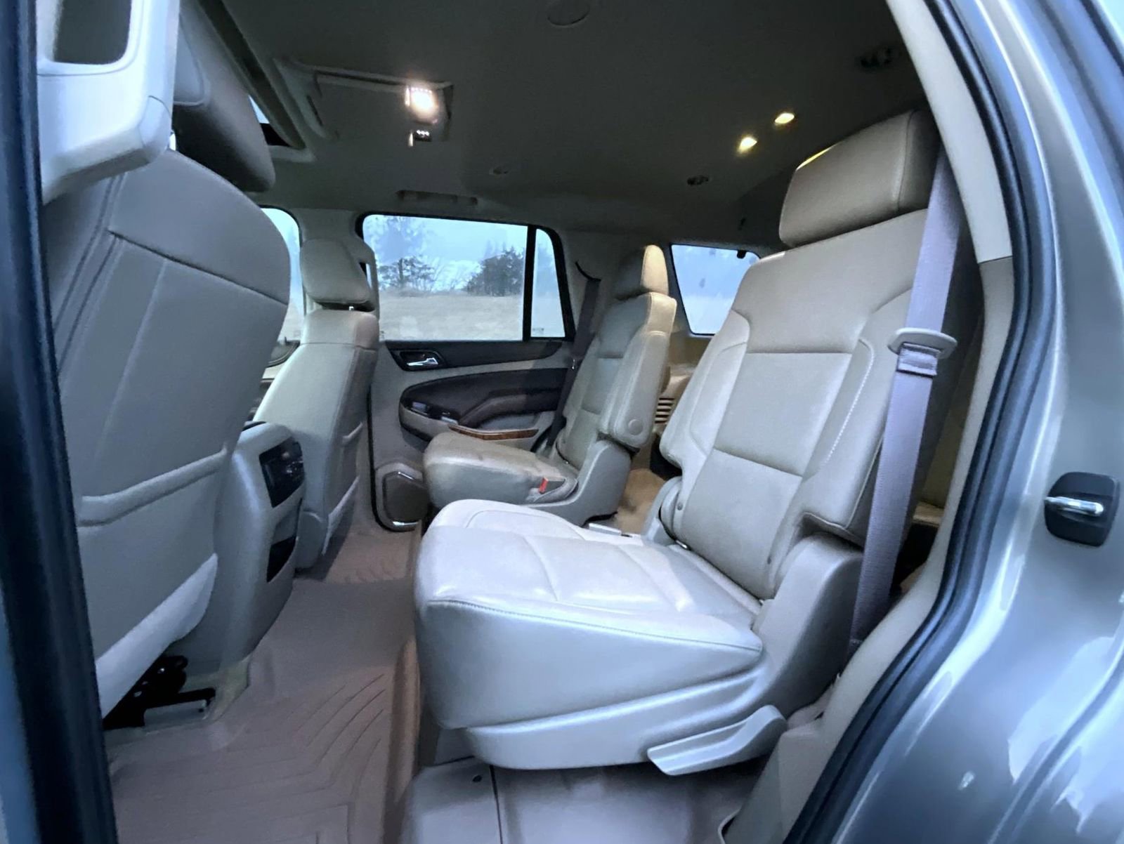 Used 2017 Chevrolet Tahoe Premier image 19