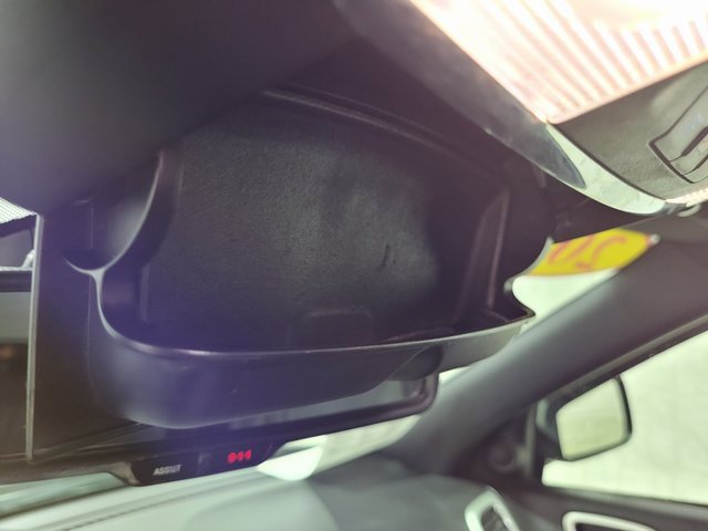 Used 2015 Jeep Grand Cherokee Altitude image 38