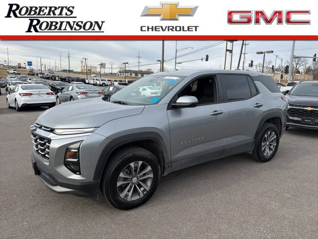 Used 2025 Chevrolet Equinox LT image 1