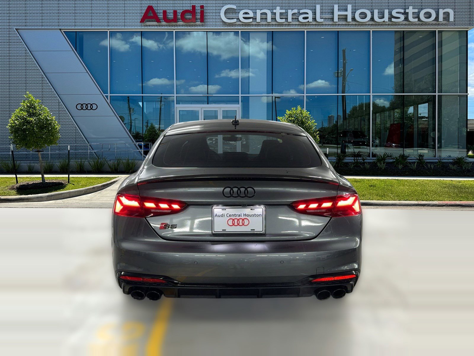 Used 2023 Audi S5 Prestige w/ Prestige Package image 10