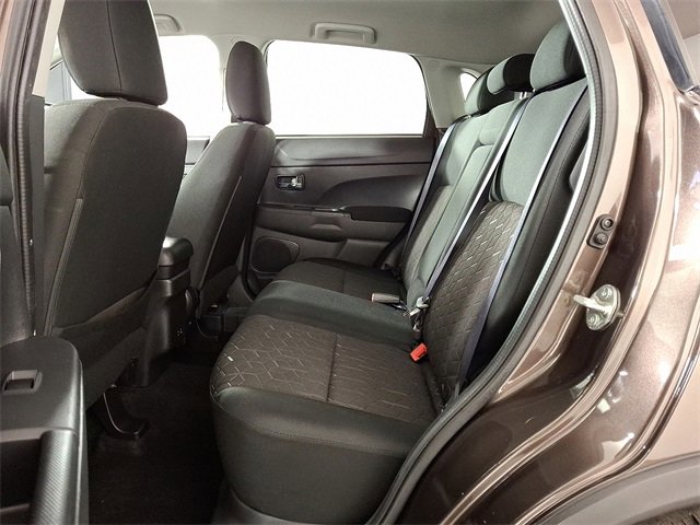 Used 2024 Mitsubishi Outlander Sport LE image 13