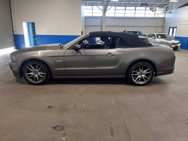 Used 2013 Ford Mustang GT Premium w/ Brembo Brake Pkg image 6