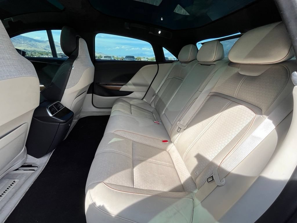 Used 2022 Lucid Air Grand Touring AWD/4WD image 11