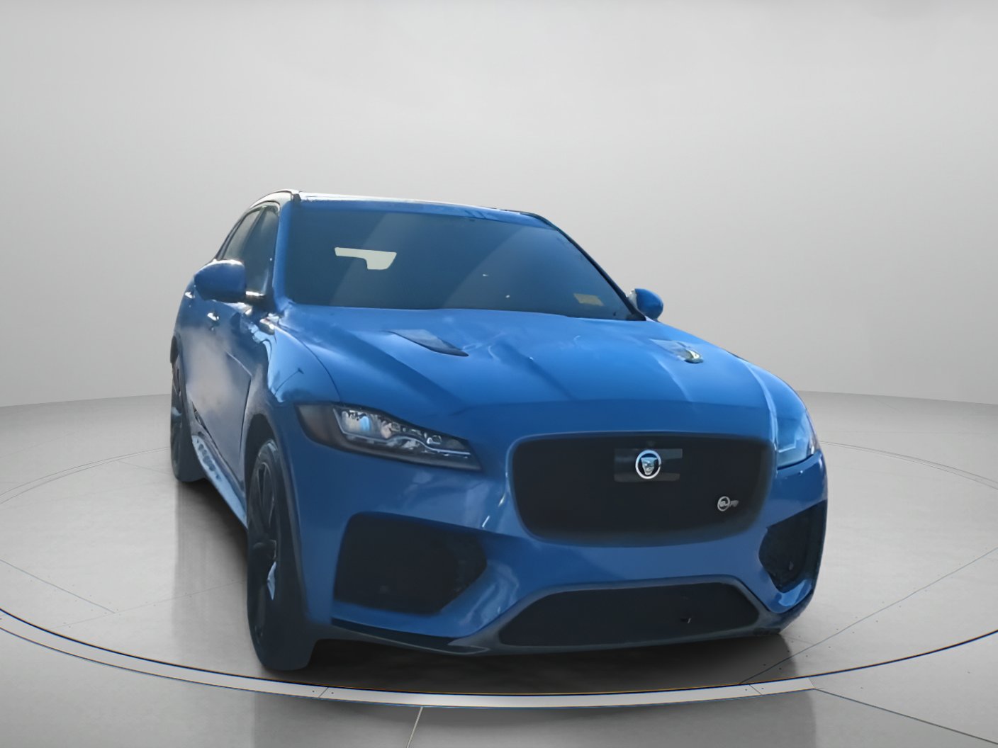 Used 2020 Jaguar F-PACE SVR image 4
