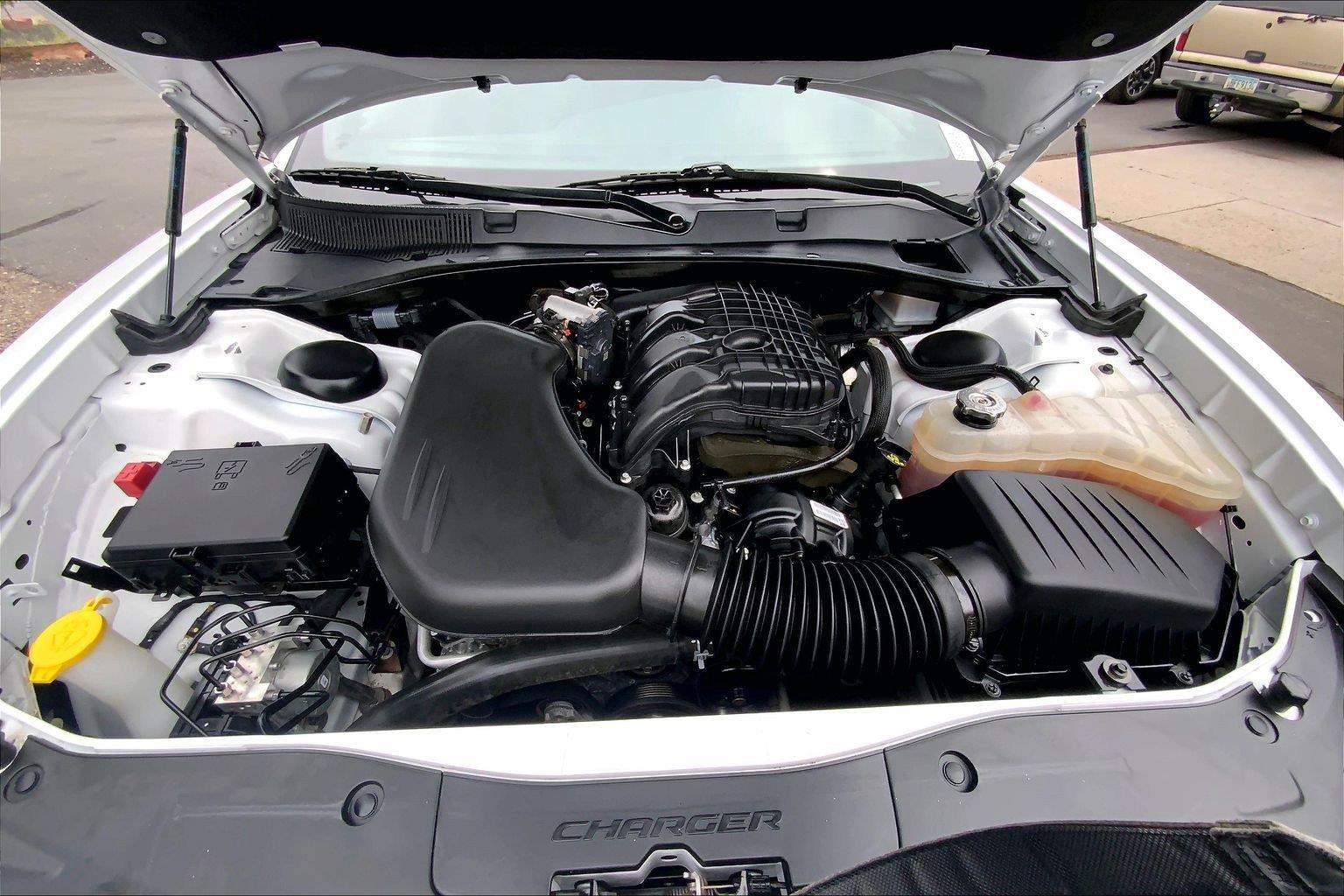 Certified 2023 Dodge Charger SXT w/ Cold Weather Package RWD image 10