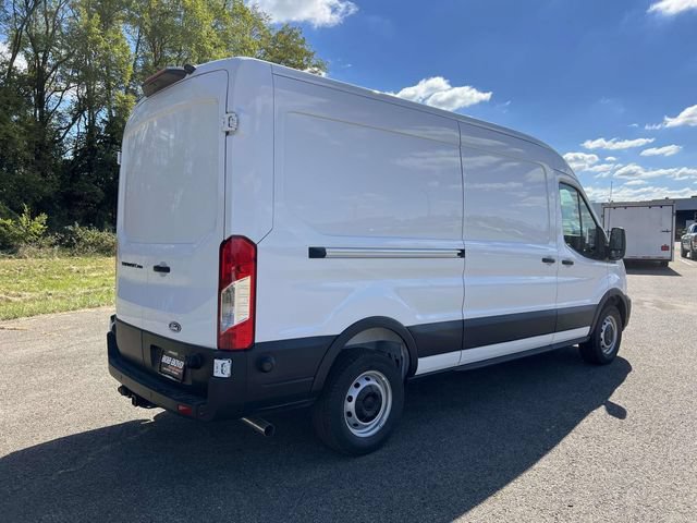 New 2026 Ford Transit 250 148 Medium Roof w/ Load Area Protection Package RWD image 8