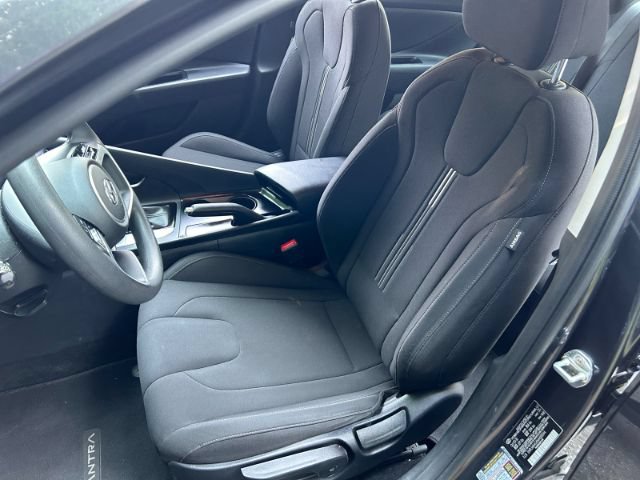 Used 2021 Hyundai Elantra SEL FWD image 9