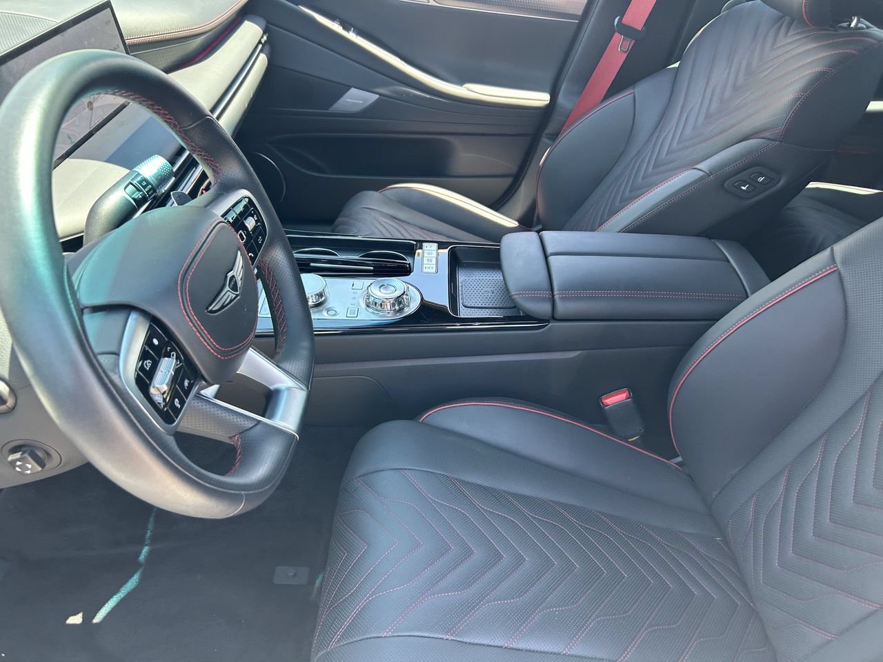 Used 2025 Genesis G80 3.5T Sport AWD/4WD image 27