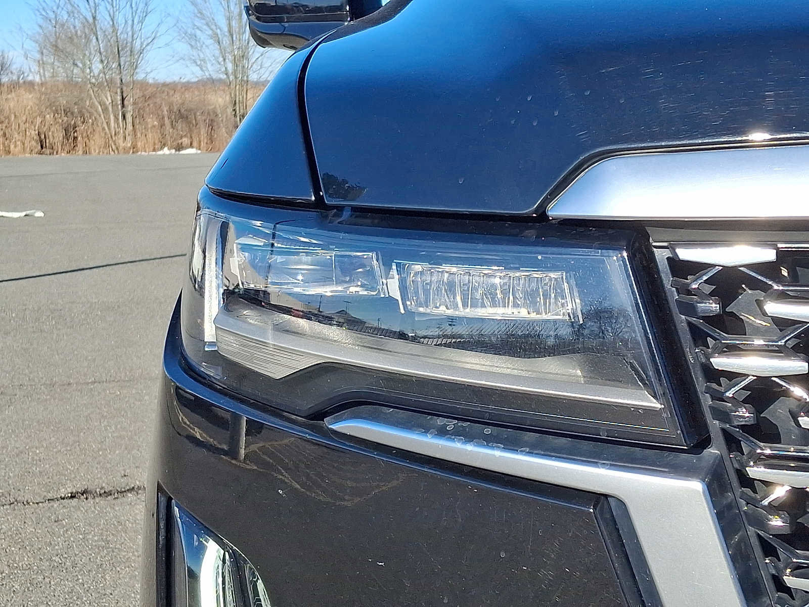 Used 2023 Cadillac Escalade Premium Luxury image 9