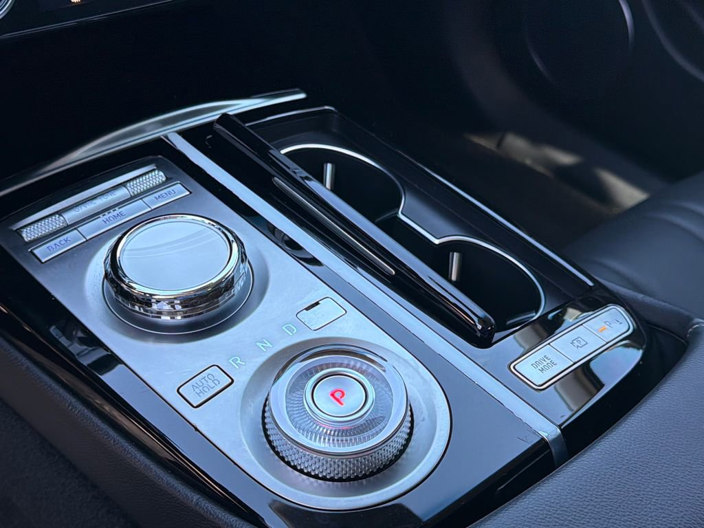 Used 2024 Genesis G80 2.5T image 31