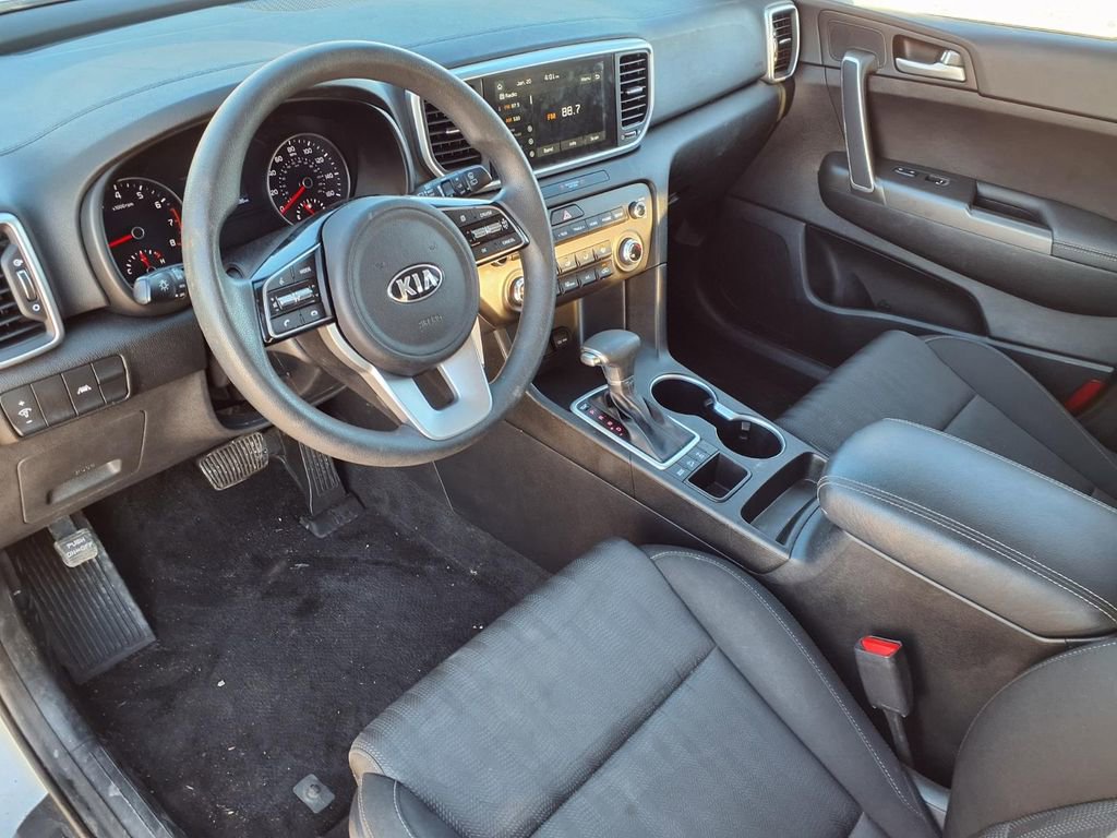 Used 2021 Kia Sportage LX AWD/4WD image 6