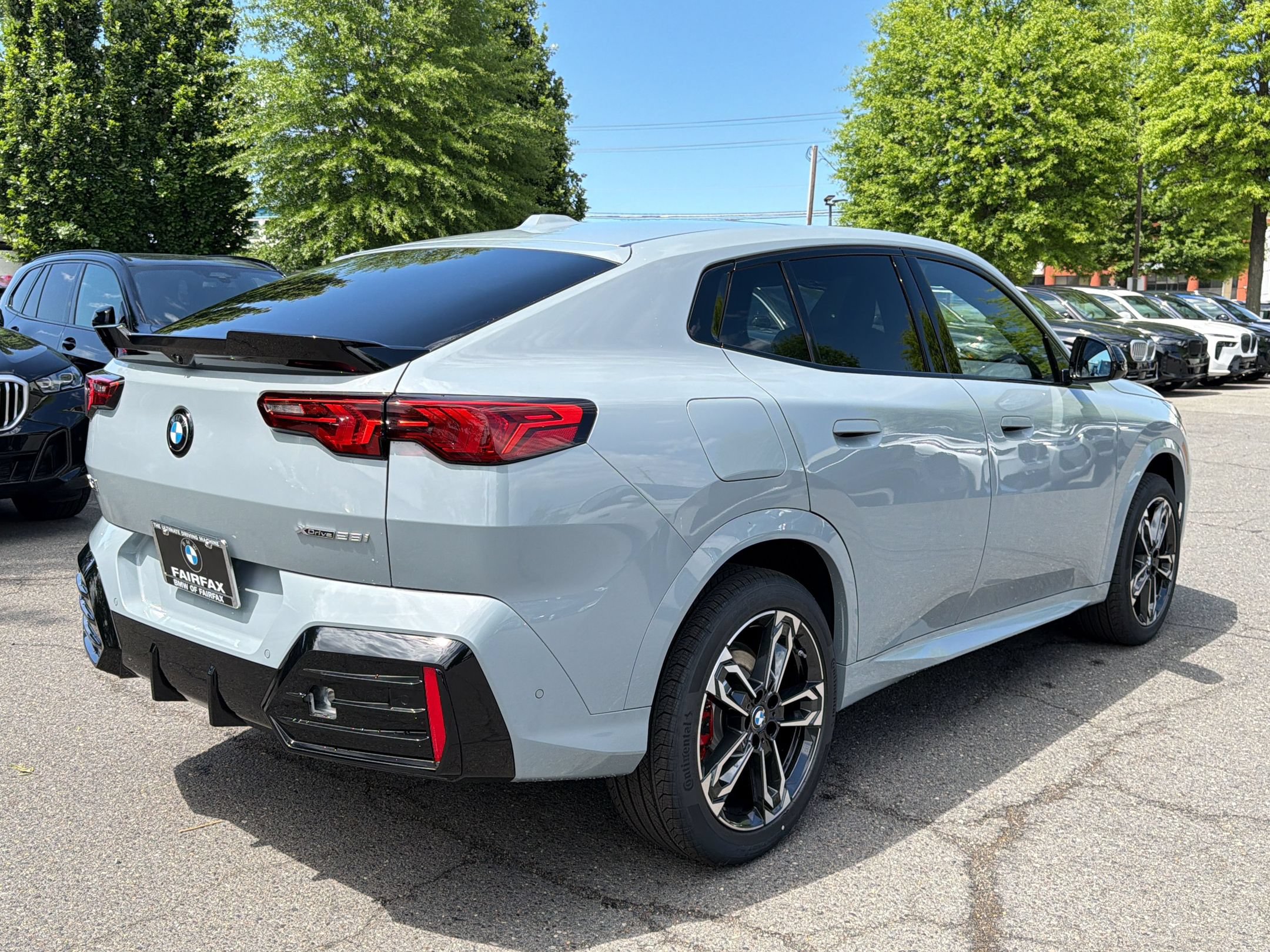 Used 2026 BMW X2 xDrive28i w/ Technology Package AWD/4WD image 9