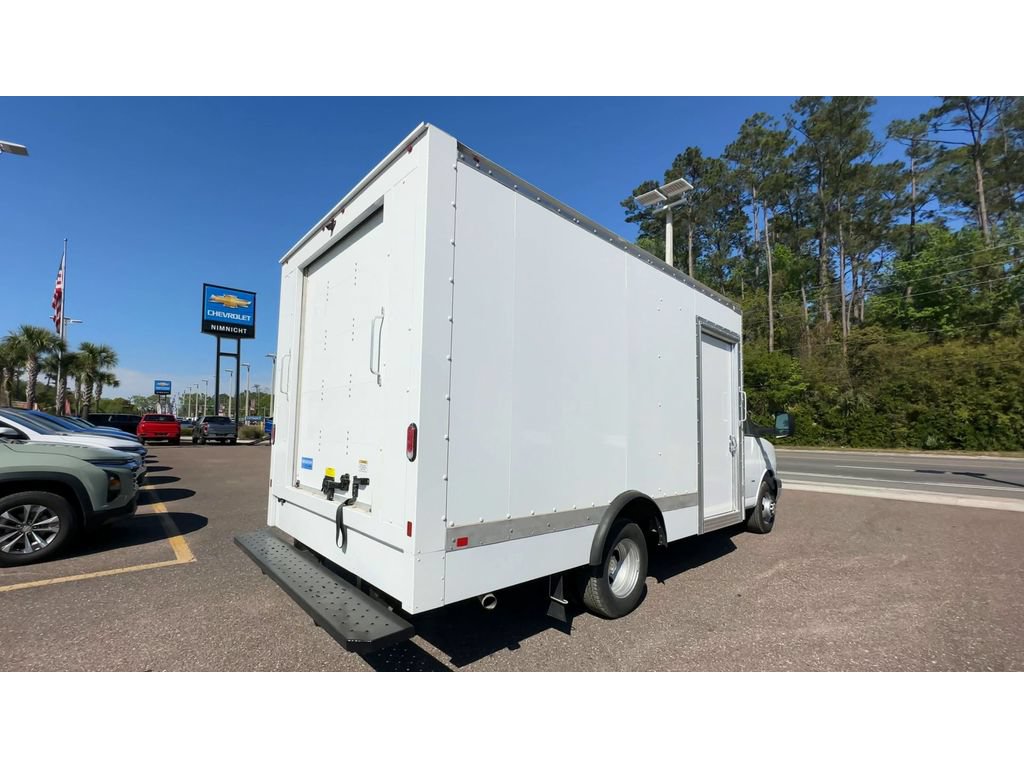 New 2024 Chevrolet Express 3500 w/ Power Convenience Package RWD image 2