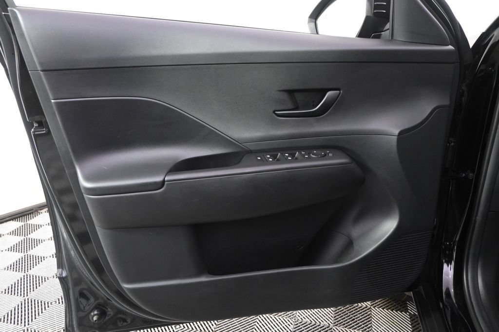 Used 2024 Hyundai Kona SEL w/ Convenience Package AWD/4WD image 22