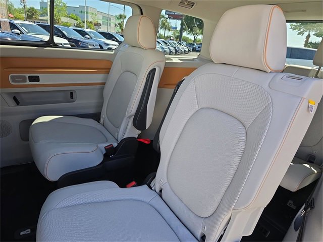 New 2025 Volkswagen ID. Buzz Pro S Plus image 8