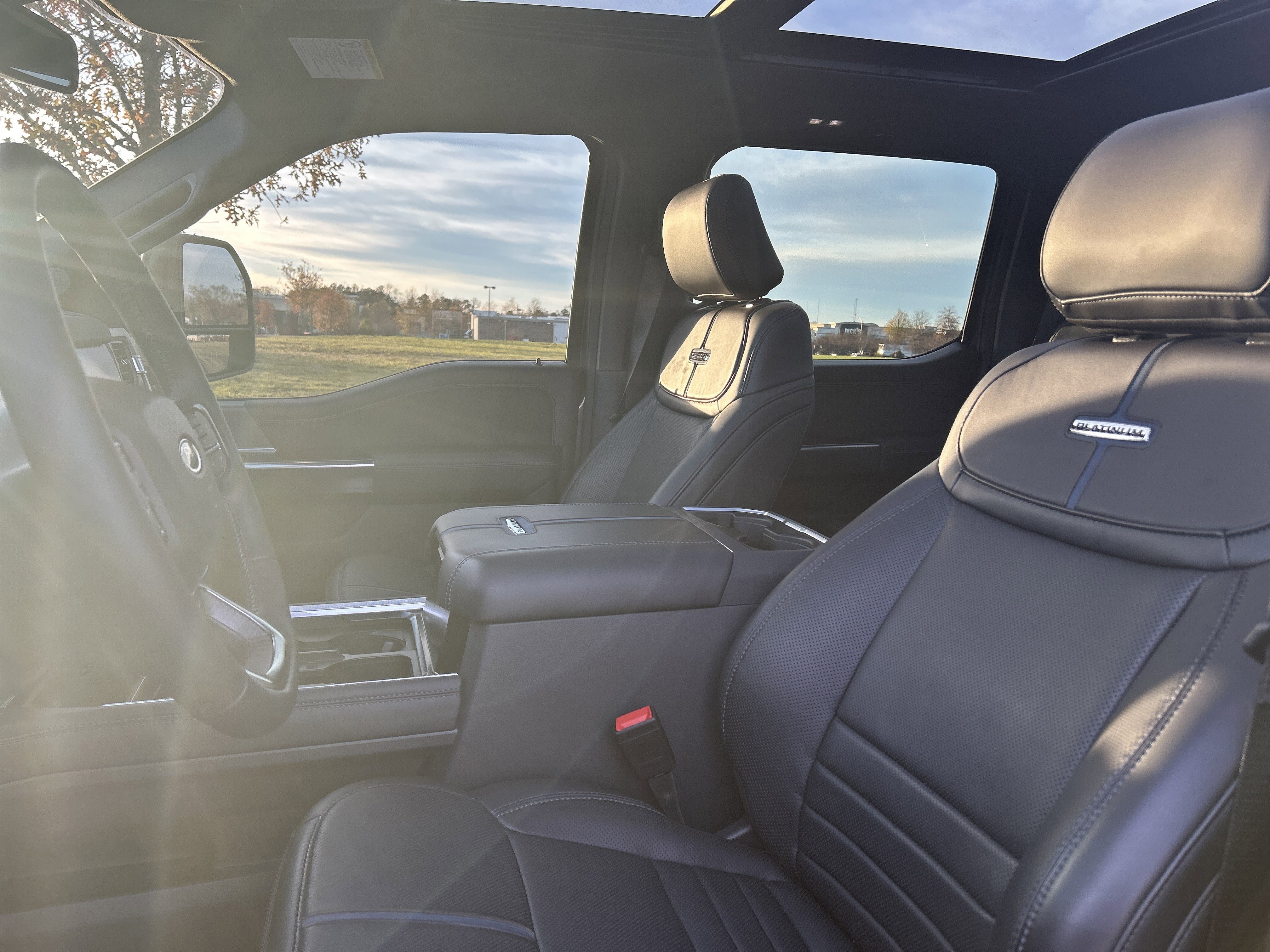 Used 2025 Ford F450 Platinum image 24