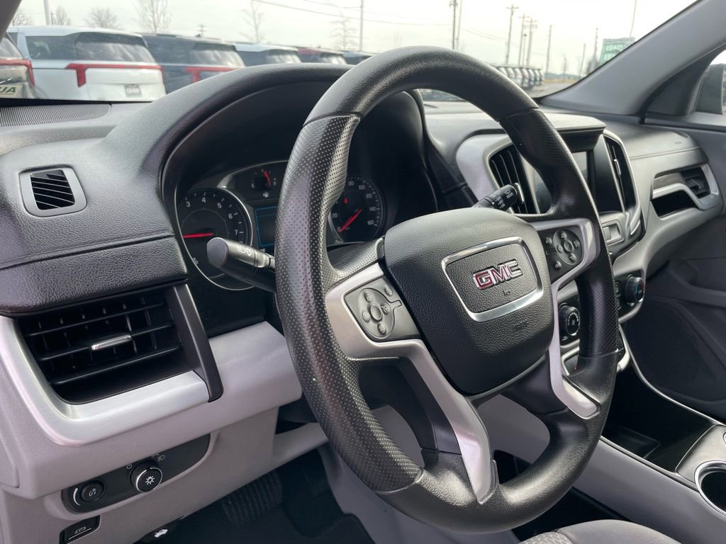 Used 2024 GMC Terrain SLE FWD image 8