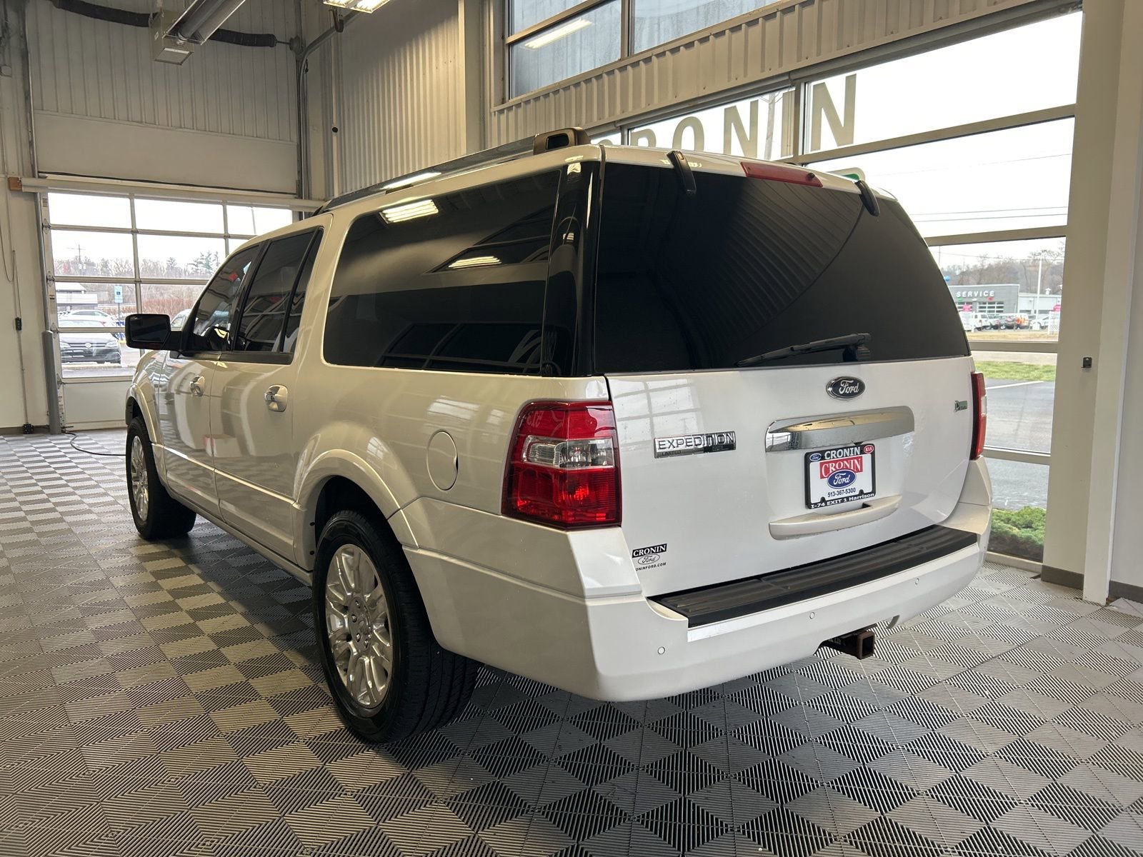 Used 2013 Ford Expedition EL Limited image 4