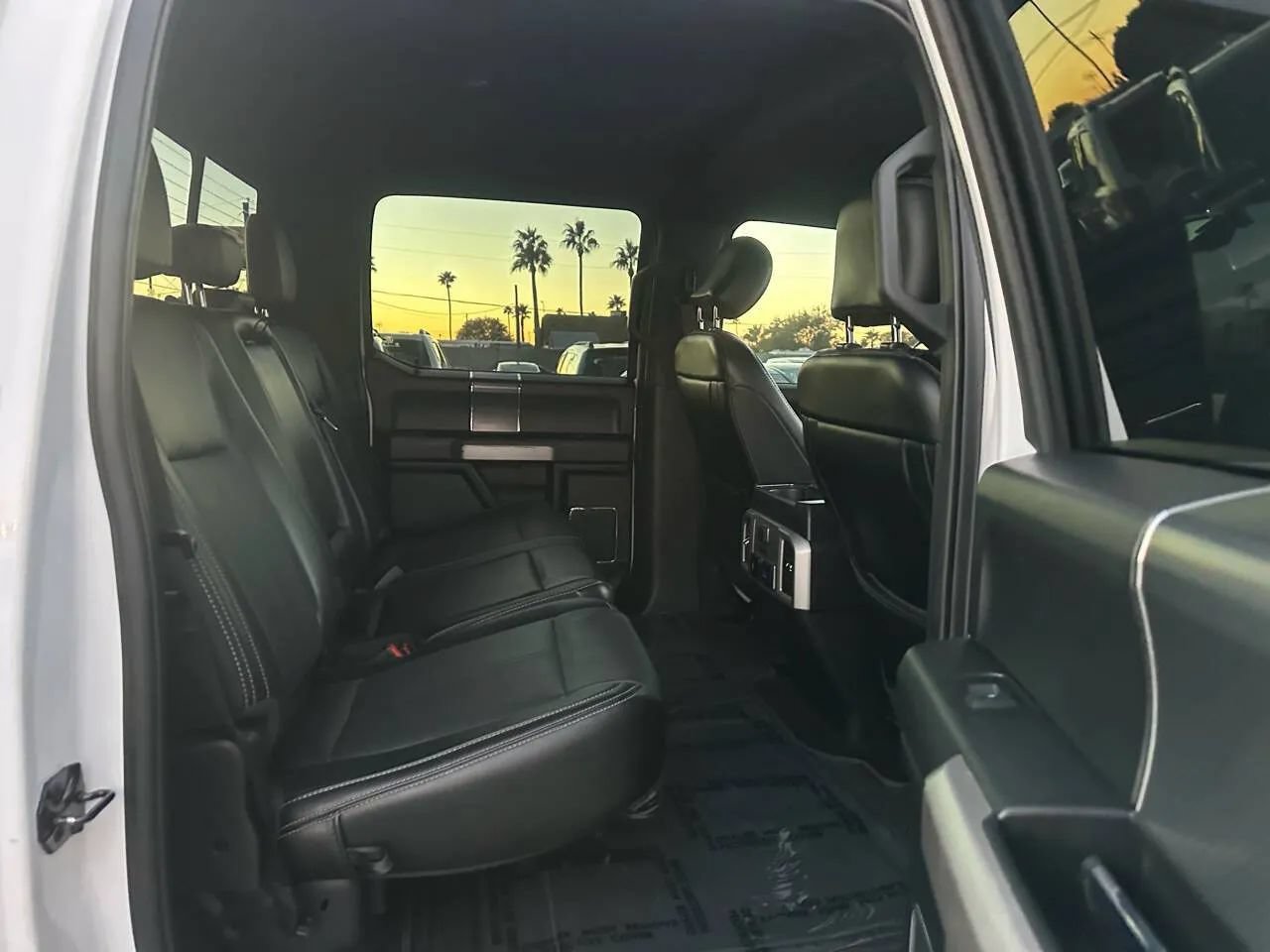 Used 2019 Ford F150 Lariat w/ Equipment Group 502A Luxury AWD/4WD image 25