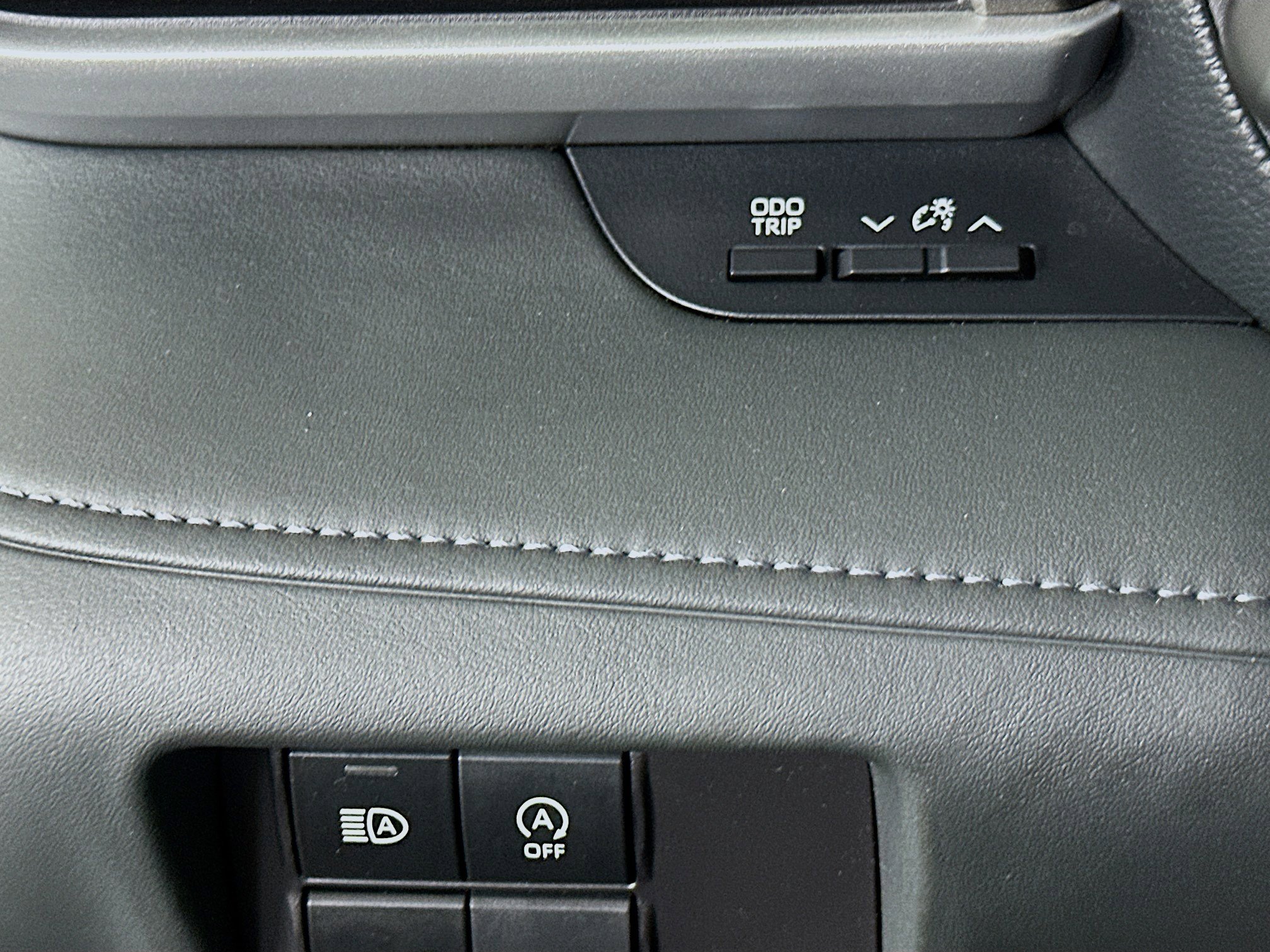 Used 2023 Toyota Highlander LE image 16