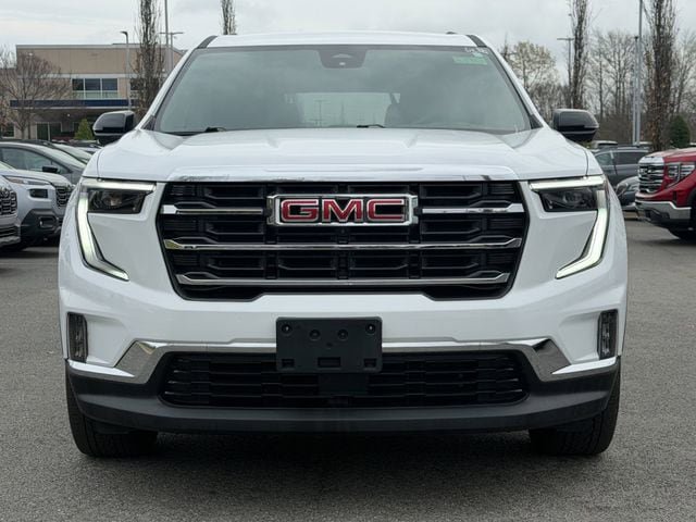 Used 2024 GMC Acadia Elevation image 8