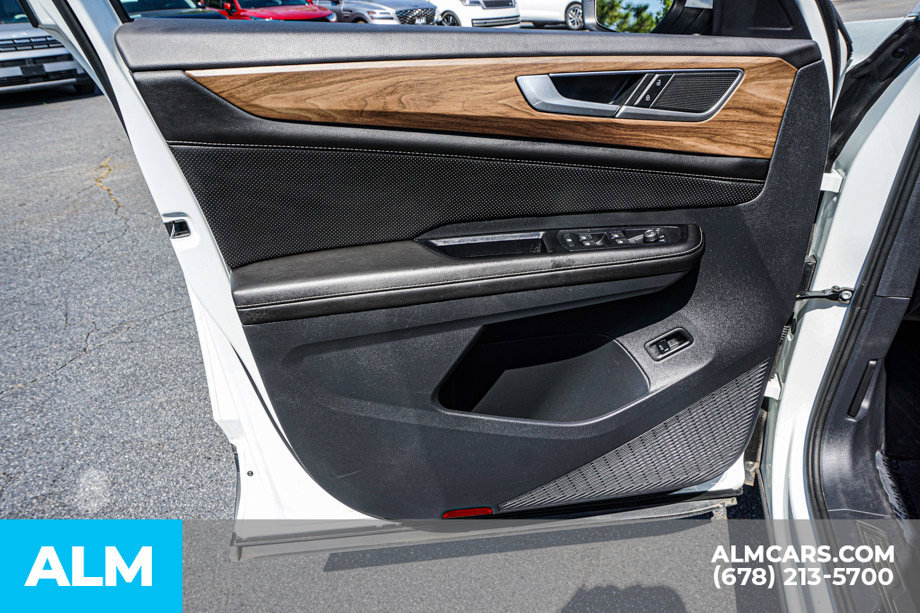 Used 2025 Volkswagen Atlas SE FWD image 49