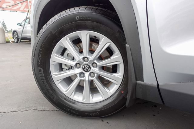 Certified 2026 Toyota Grand Highlander XLE image 11