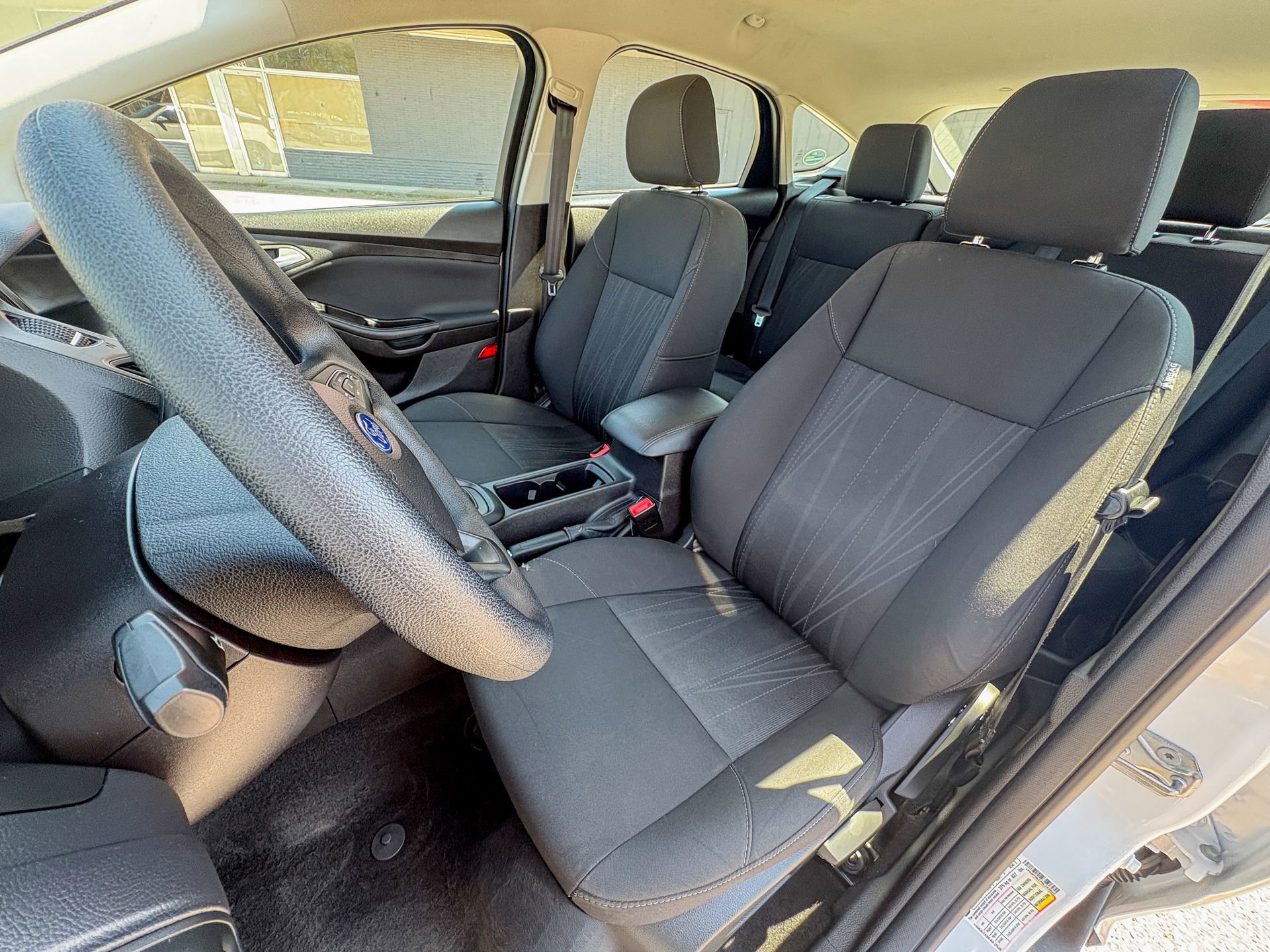 Used 2017 Ford Focus SE image 14