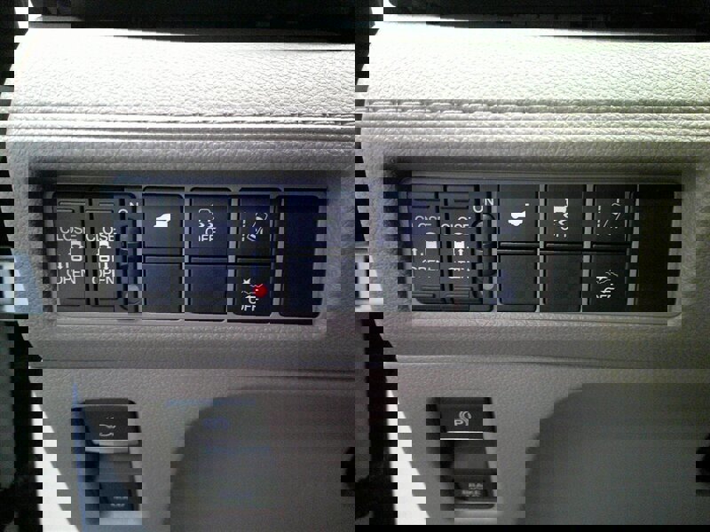 Used 2018 Honda Odyssey EX-L image 17