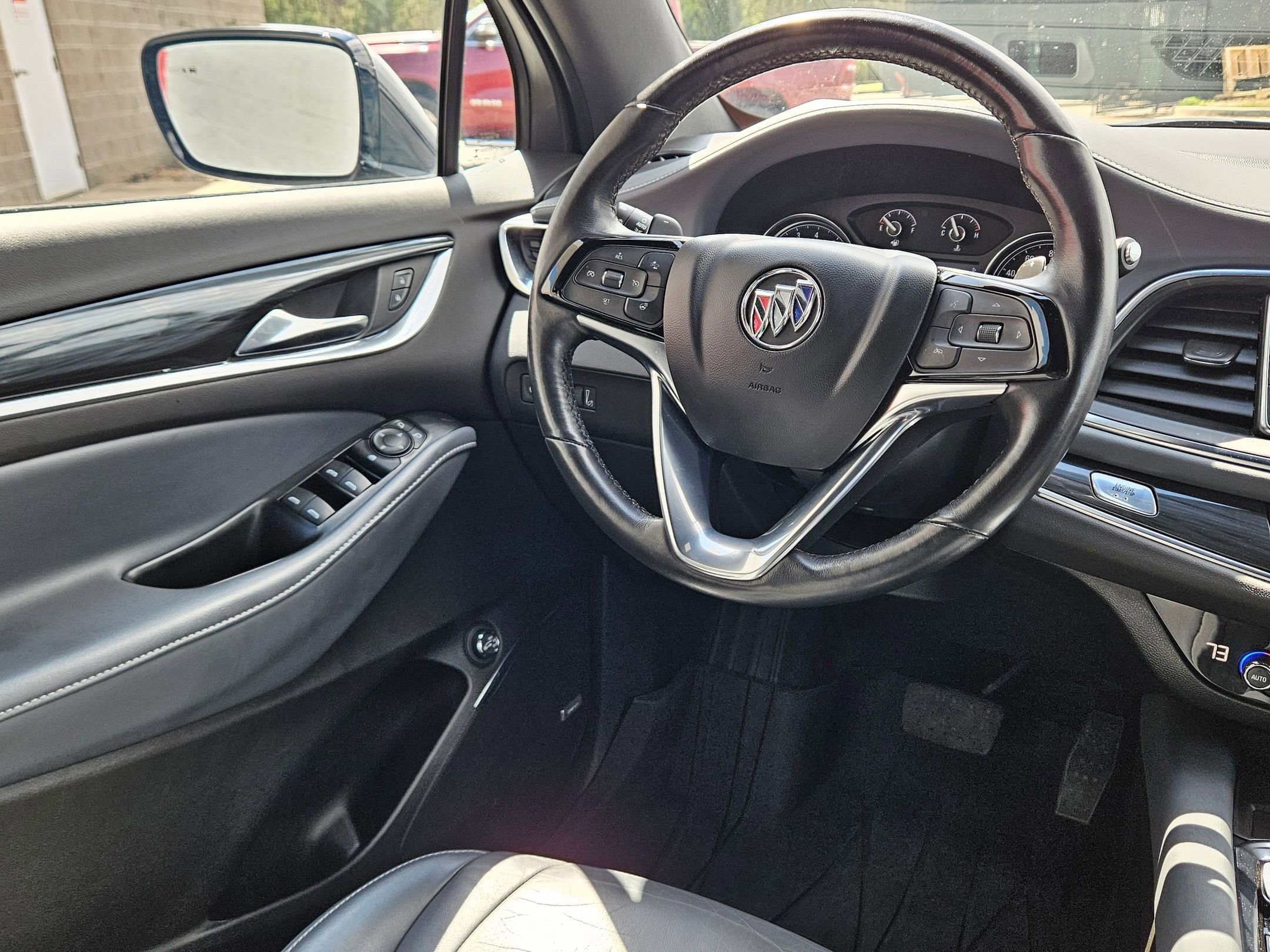 Used 2023 Buick Enclave Essence w/ Experience Buick Package image 9