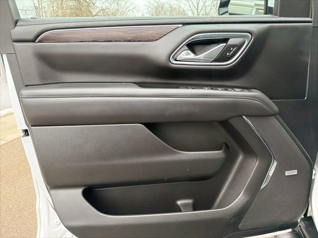 Used 2023 Chevrolet Tahoe Z71 w/ Luxury Package image 23