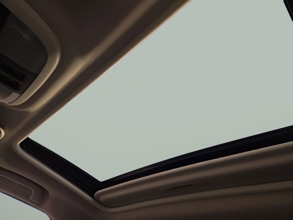 Used 2022 Subaru Crosstrek 2.0i Premium w/ Moonroof Package image 22