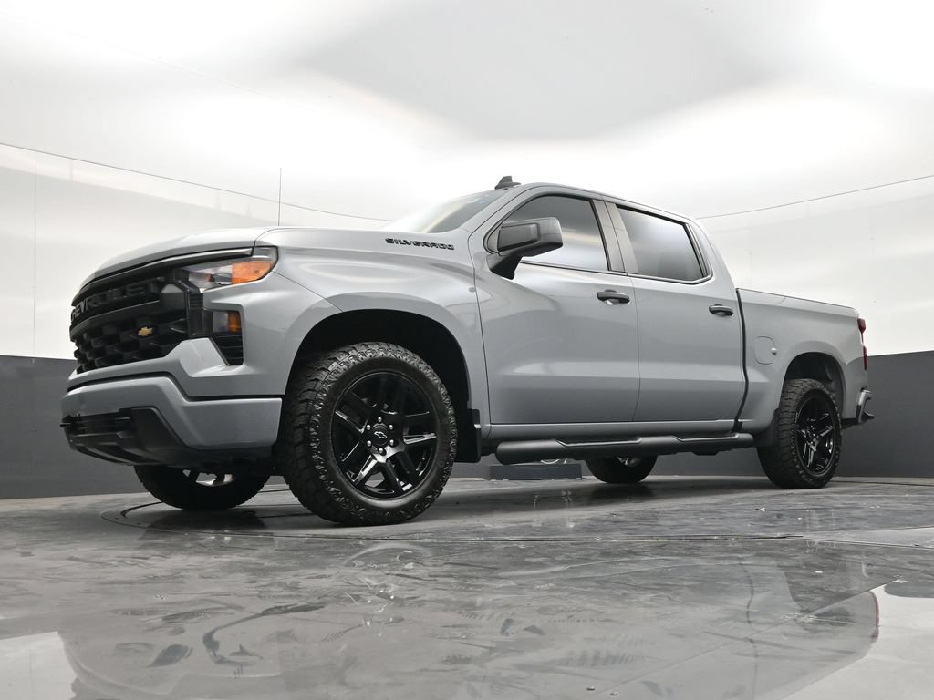 Used 2024 Chevrolet Silverado 1500 Custom w/ Turbomax Blackout Package RWD image 20