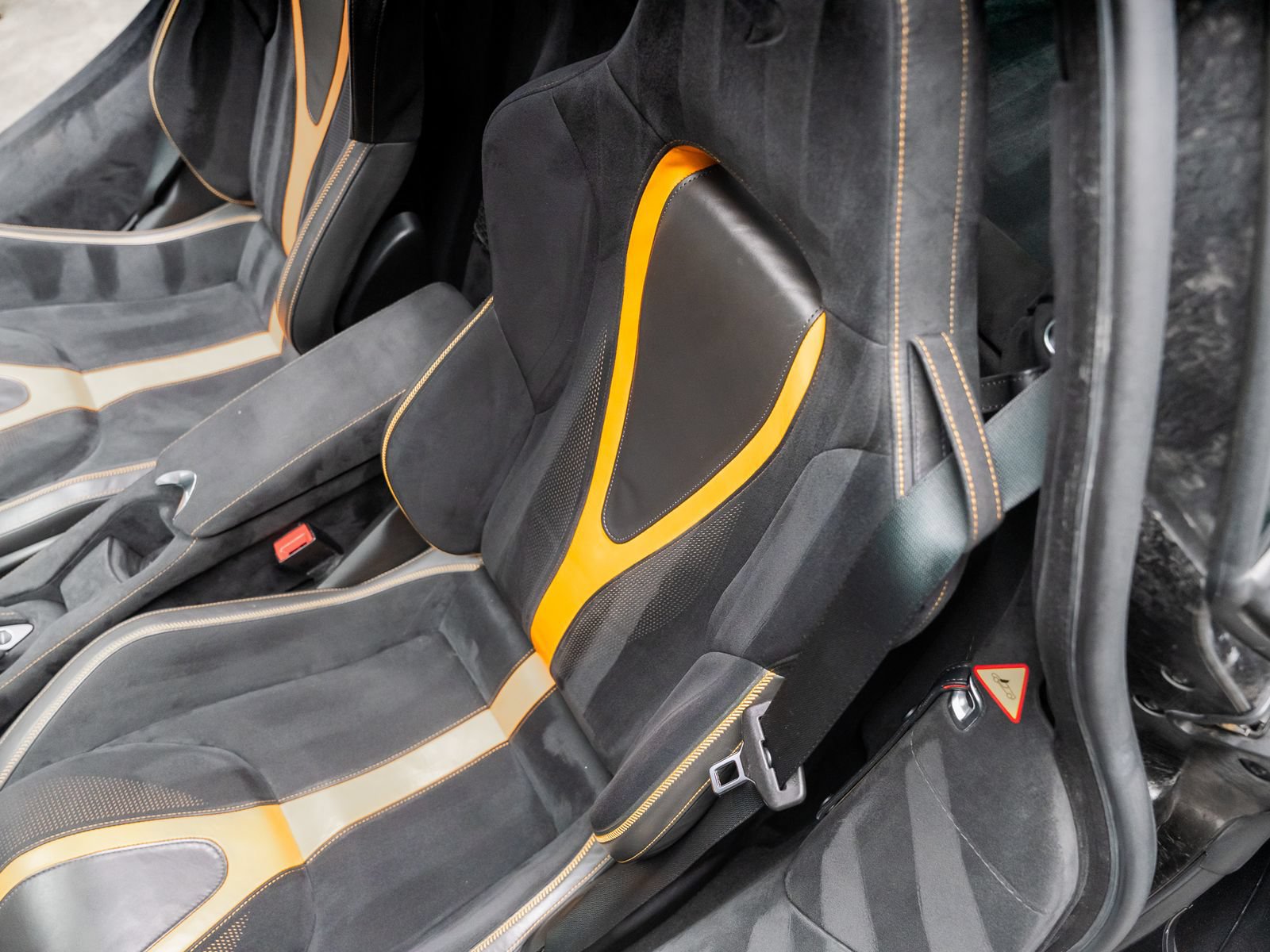 Used 2019 McLaren 720S Performance RWD image 47