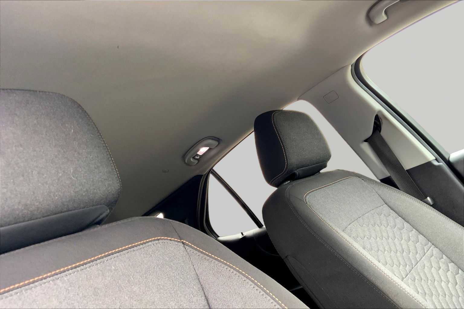 Used 2018 Chevrolet Equinox LT w/ LPO, Protection Package AWD/4WD image 14