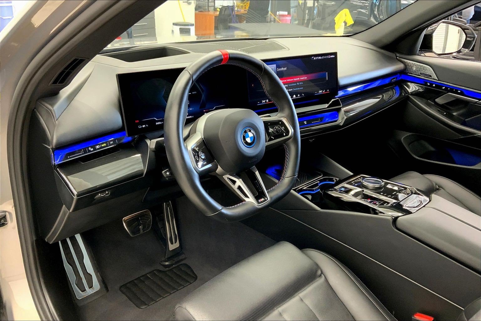 Used 2024 BMW i5 M60 w/ Premium Package AWD/4WD image 3