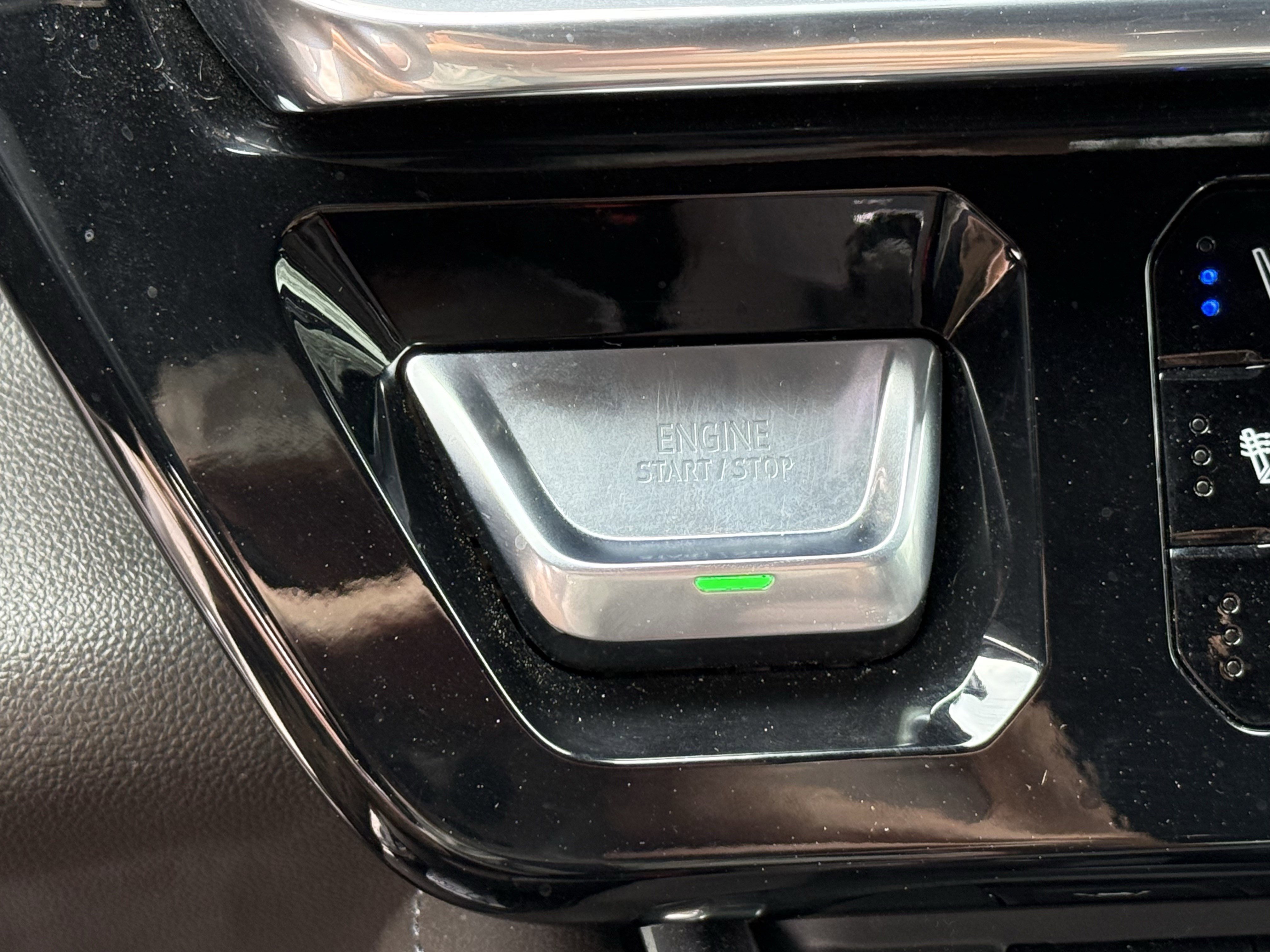 Used 2023 GMC Sierra 1500 Denali image 24