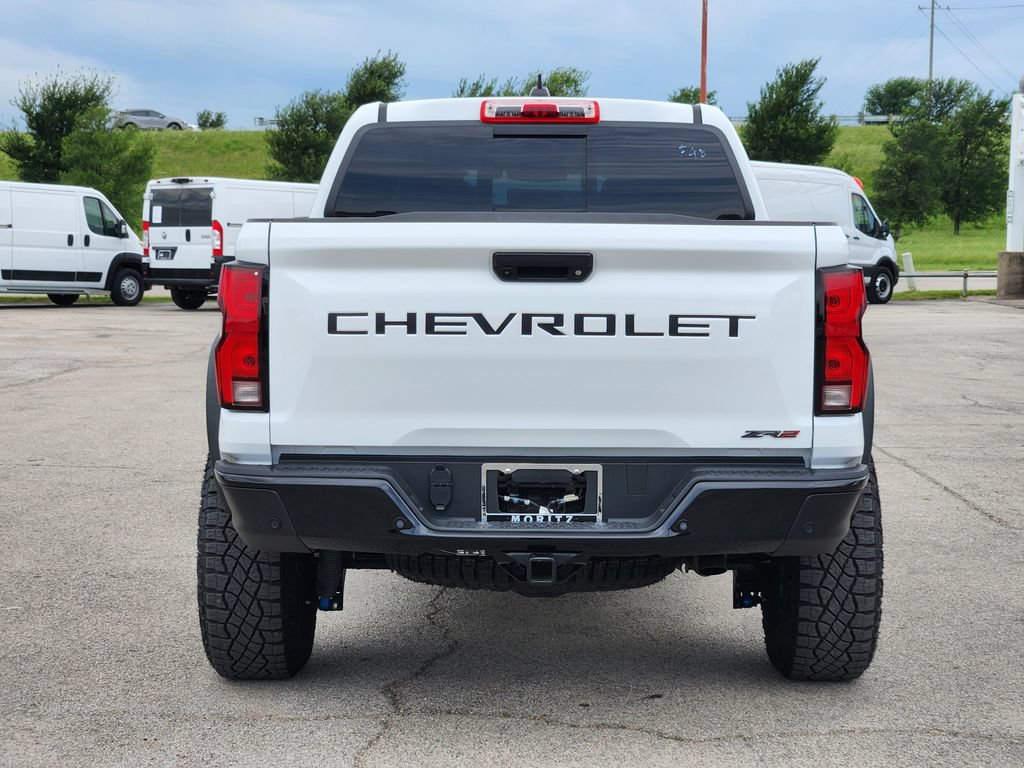 Certified 2025 Chevrolet Colorado ZR2 w/ Technology Package AWD/4WD image 6