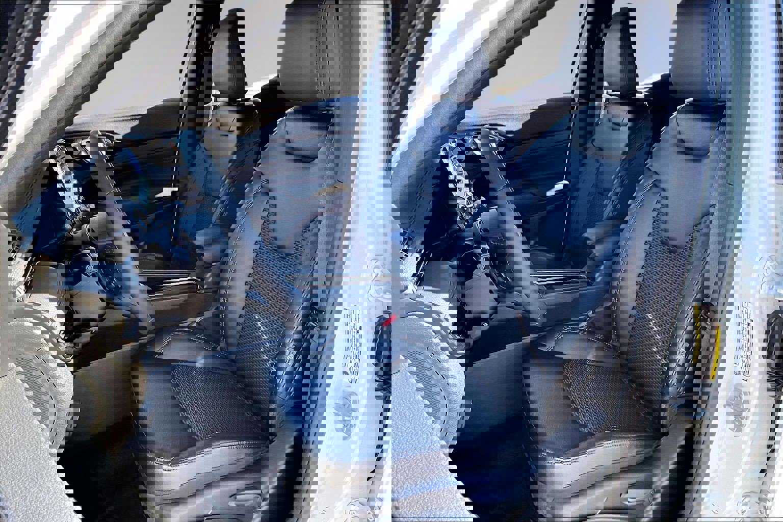 Used 2026 Jeep Compass Latitude image 21