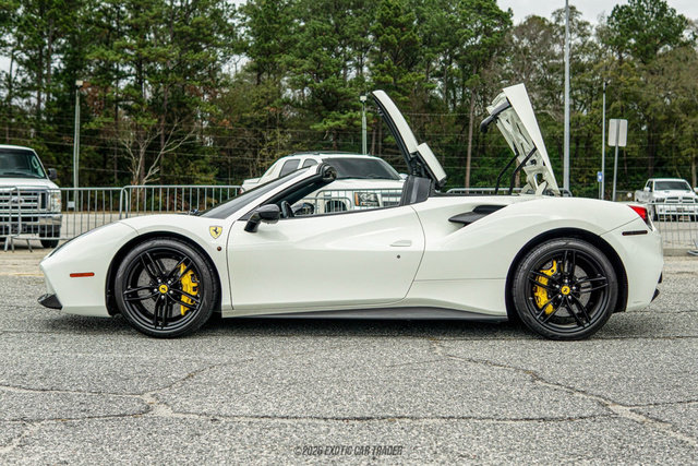 Used 2017 Ferrari 488 Spider RWD image 22