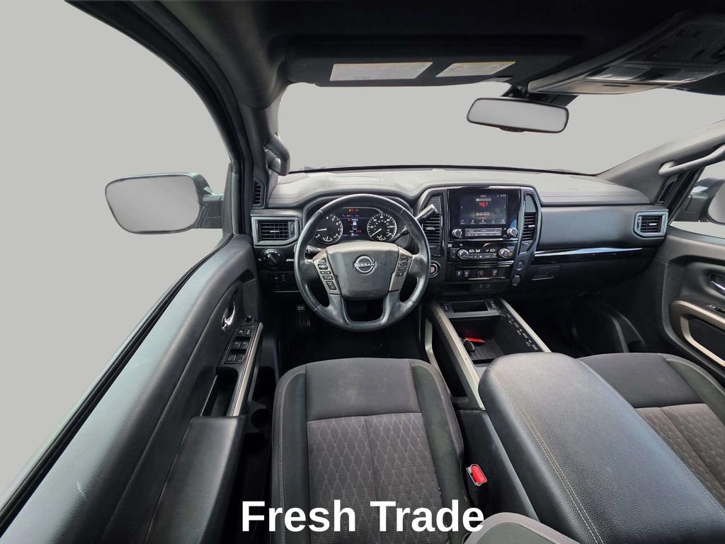 Used 2024 Nissan Titan SV w/ SV Bronze Edition Package RWD image 11