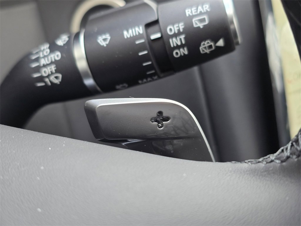 New 2026 Land Rover Range Rover Velar Dynamic SE image 18